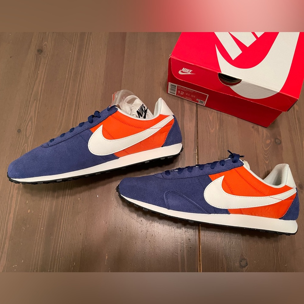 Nike Pre Montreal ‘17 Deep Royal Orange - Size 12 *Attn: Bears, Illini, Gators!